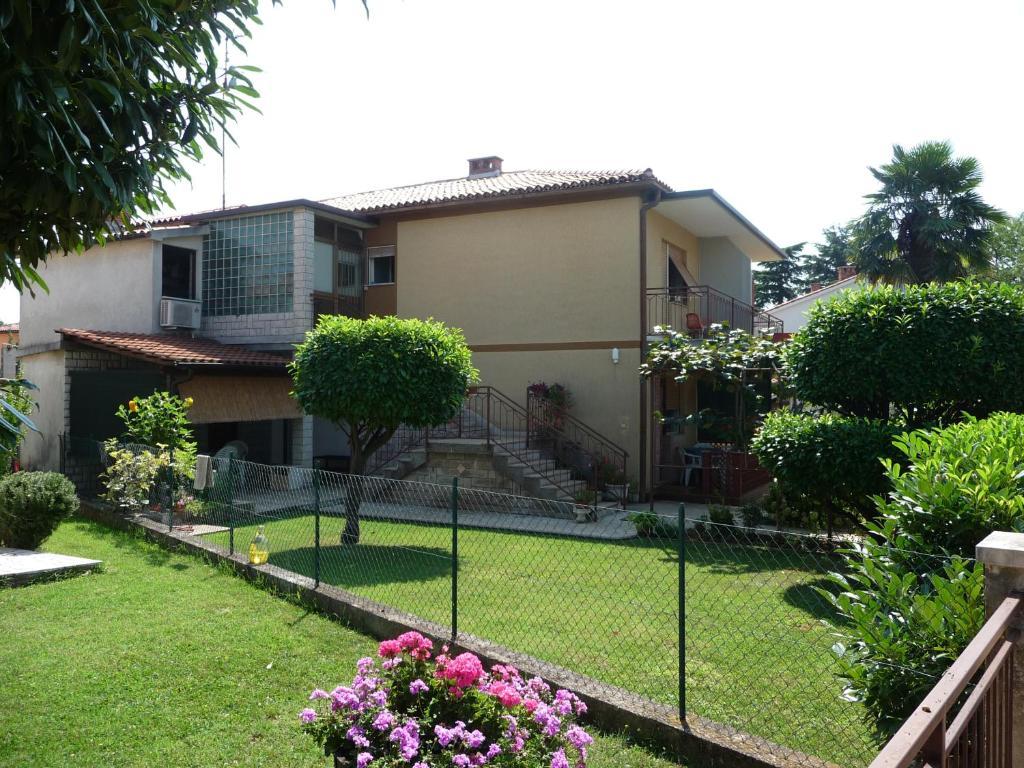 Apartments & Rooms Milka Umag Exterior photo